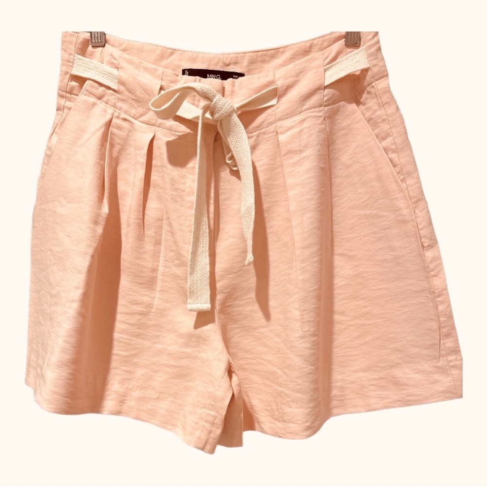 MANGO M.N.G women’s high waisted pleated shorts in salmon size 8